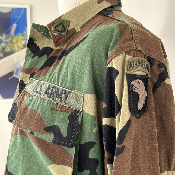 AUTHENTIC VINTAGE CAMO JACKET 🇺🇸 - Picture 3 of 6